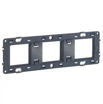 LEGRAND Batibox Support 3 postes pour fixation à vis - 080253