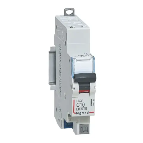 Legrand - Disjoncteur DNX³ 4500 - auto/auto - U+N 230V~ 10A - 6kA - courbe C - 1 module - 406782