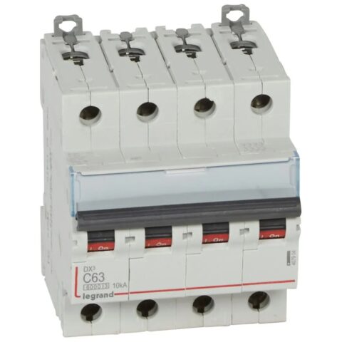 Disjoncteur DX³ tétrapolaire 400V~ pouvoir de coupure :- 6000A conforme à la norme NF EN 60891-1- 400V~ pour les installations résidentielles- 10kA conforme à la norme EN 60947-2- 400V~ Protection des départs : arrivée haute et sortie basse par bornes à vis Intensité nominale 63A - Courbe C (déclenchement magnétique 7In +/- 20%) - 4 modules Pour peigne HX³ traditionnel tétrapolaire ou câblage traditionnel Disjoncteur DX³6000 10kA arrivée haute et départ bas à vis 4P 400V~ - 63A - courbe C - pour peigne HX³ traditionnel