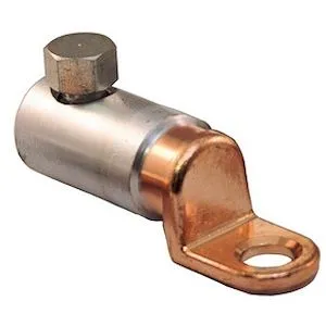 Fiches et prises CEE à usage industriel compatibles avec la norme IEC-60309. Cette réglementation classe les différents types de connecteurs par couleur, cette classification indique la tension minimale et maximale supportée. Leur utilisation est variée et ils sont particulièrement indiqués dans les installations qui nécessitent des performances élevées dans tous les types d'environnements. Des produits en matériaux durables et résistants, spécialement conçus pour garantir un fonctionnement parfait dans des conditions de travail exigeantes. Idéal pour les installations commerciales, les chantiers de construction, les systèmes d'éclairage, les entrepôts, etc. La gamme de prises et de bases industrielles de couleur rouge est prête à fonctionner sous des tensions de 380-450V.
